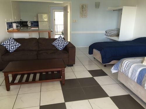 Beachfront Motel 3*